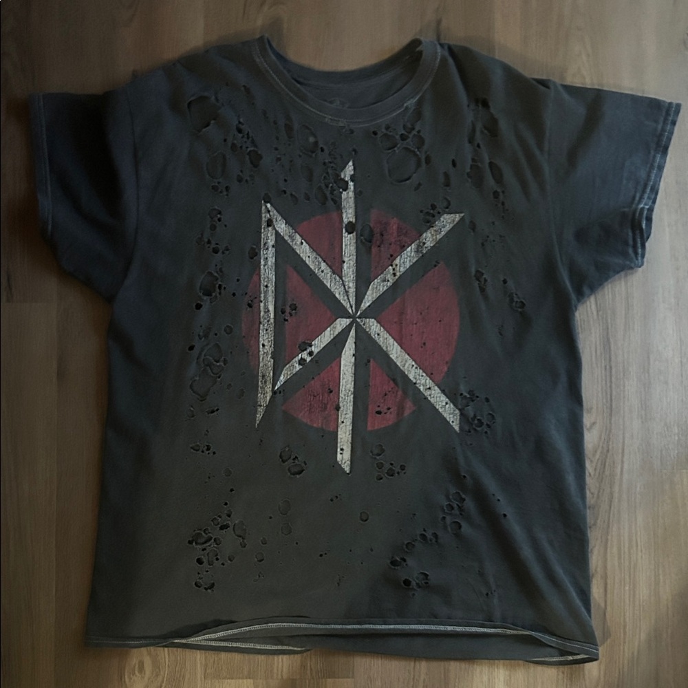 Distressed Graphic T-Shirt in Black and Red